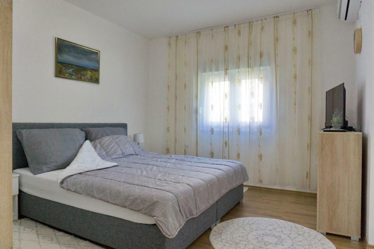 Apartmani Ambasador Trebinje Zewnętrze zdjęcie
